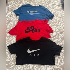 Men’s Nike tees- Large